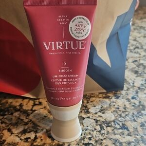 Virtue Smooth Un-Frizz Cream - Red | Women Skincare